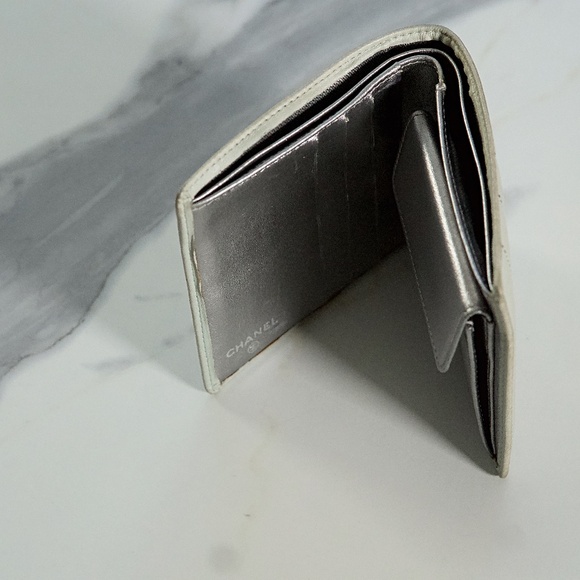 CHANEL Mademoiselle Quilted Bifold Wallet - Picture 8 of 10